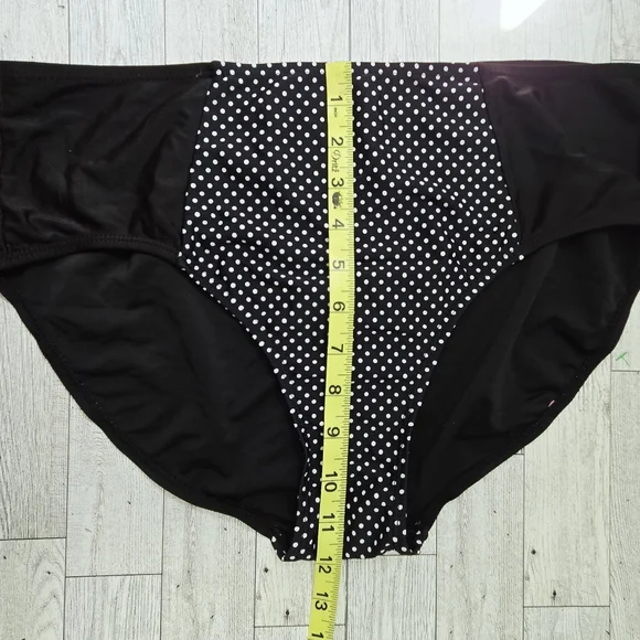 Marilyn Monroe High Waisted Pin-Up Polka Dot Bikini Women's Size Large - Picture 7 of 9